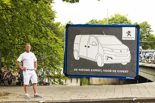 peugeot_expert_billboard_wilkens.jpg