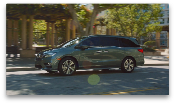 2018-honda-odyssey-ad-keep-the-peace-shows-kids-as-giant-monsters_5.jpg